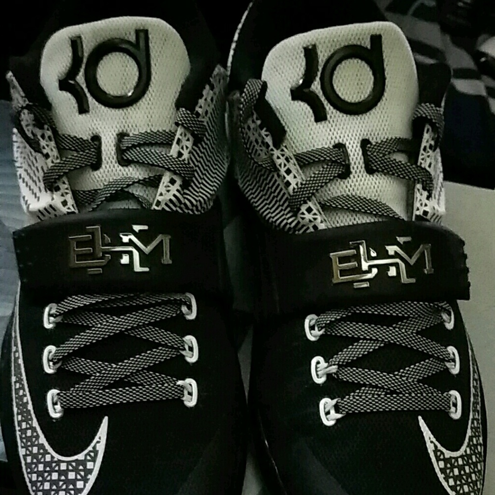 KD 7 Black History Month